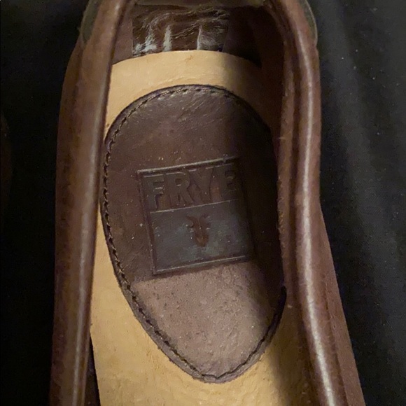 Frye brown moccasins size 8.5 - Picture 2 of 4